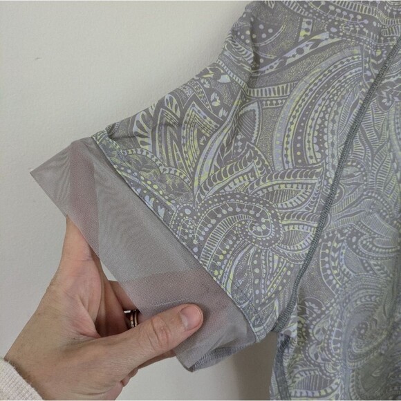 Lululemon stripe in stride short sleeve W3BZXS In Spirit Multi paisley *10-12 - Picture 7 of 13